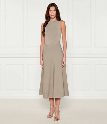 Guess - Sukienka trapezowa ze sklepu: Gomez Fashion Store w kategorii: Sukienki - zdjęcie 874714-BD9-10338_GJ254W000020M08