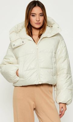 Kurtka damska casual na jesień Pinko ze sklepu: Gomez Fashion Store w kategorii: Kurtki damskie - zdjęcie 874714-BD9-10338_PI254W000080D55