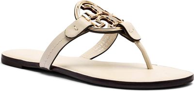 TORY BURCH - Klapki damskie na lato ze sklepu: Gomez Fashion Store w kategorii: Klapki damskie - zdjęcie 874714-BD9-10338_TO254W000043100
