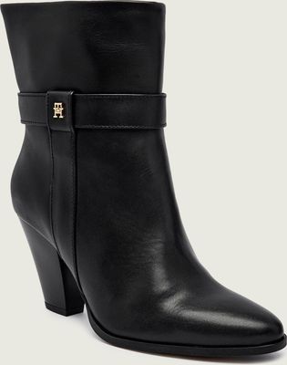 Botki na jesień Tommy Hilfiger ze sklepu: Gomez Fashion Store w kategorii: Botki - zdjęcie 874714-BD9-10338_TH255W000152D12