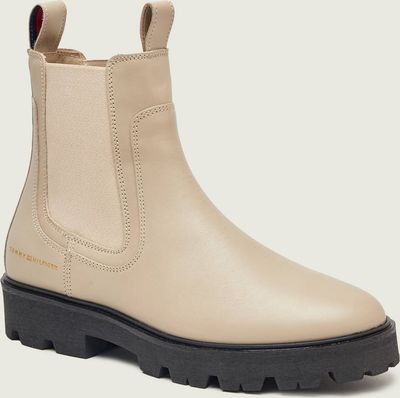 Botki na jesień Tommy Hilfiger ze sklepu: Gomez Fashion Store w kategorii: Botki - zdjęcie 874714-BD9-10338_TH255W000158762