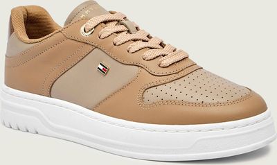 Buty sportowe damskie wiosenne Tommy Hilfiger ze sklepu: Gomez Fashion Store w kategorii: Buty sportowe damskie - zdjęcie 874714-BD9-10338_TH255W000171P36