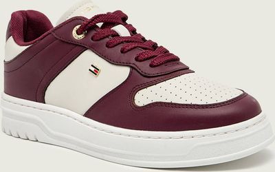 Buty sportowe damskie na wiosnę Tommy Hilfiger ze sklepu: Gomez Fashion Store w kategorii: Buty sportowe damskie - zdjęcie 874714-BD9-10338_TH255W000171Z72