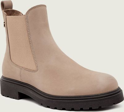 Botki na jesień Tommy Hilfiger ze sklepu: Gomez Fashion Store w kategorii: Botki - zdjęcie 874714-BD9-10338_TH255W000174P36