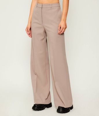 Spodnie damskie na wiosnę HUGO ze sklepu: Gomez Fashion Store w kategorii: Spodnie damskie - zdjęcie 874714-BD9-10338_BU255W000067273