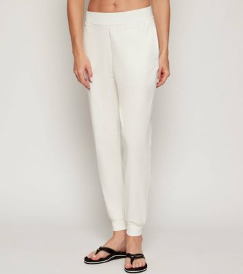 Piżama casual bez wzorów Hugo Bodywear ze sklepu: Gomez Fashion Store w kategorii: Piżamy damskie - zdjęcie 874714-BD9-10338_BZ255W000002110
