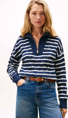 Sweter damski zimowy Tommy Hilfiger ze sklepu: Gomez Fashion Store w kategorii: Swetry damskie - zdjęcie 874714-BD9-10338_TH255W000206Z77