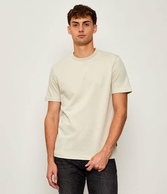 T-shirt męski na wiosnę BOSS BLACK ze sklepu: Gomez Fashion Store w kategorii: T-shirty męskie - zdjęcie 874714-BD9-10338_BB255M000235131