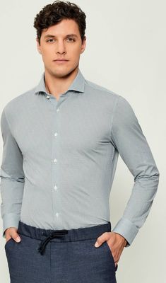 Koszula męska casual z klasycznym kołnierzykiem BOSS BLACK ze sklepu: Gomez Fashion Store w kategorii: Koszule męskie - zdjęcie 874714-BD9-10338_BB255M000259404