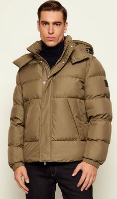 Kurtka męska casualowa BOSS BLACK ze sklepu: Gomez Fashion Store w kategorii: Kurtki męskie - zdjęcie 874714-BD9-10338_BB255M000313245