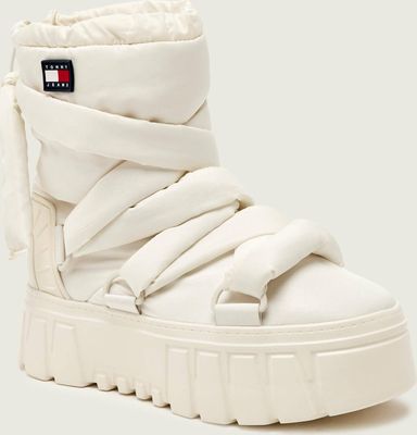 Tommy Jeans - Śniegowce damskie na zimę ze sklepu: Gomez Fashion Store w kategorii: Śniegowce damskie - zdjęcie 874714-BD9-10338_TM255W000034E73