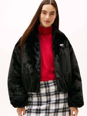 Futro damskie jesienne Tommy Jeans ze sklepu: Gomez Fashion Store w kategorii: Futra damskie - zdjęcie 874714-BD9-10338_TM255W000113D44