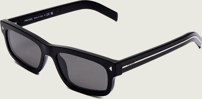Okulary przeciwsłoneczne PRADA ze sklepu: Gomez Fashion Store w kategorii: Okulary przeciwsłoneczne męskie - zdjęcie 874714-BD9-10338_PP252M000004203