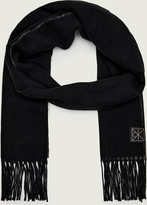 Szalik/chusta Calvin Klein ze sklepu: Gomez Fashion Store w kategorii: Szaliki i chusty damskie - zdjęcie 874714-BD9-10338_CK255W000005544