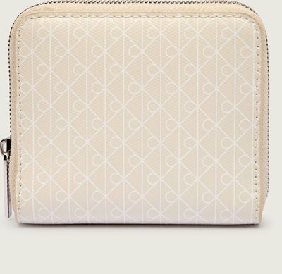 Portfel damski Calvin Klein ze sklepu: Gomez Fashion Store w kategorii: Portfele damskie - zdjęcie 874714-BD9-10338_CK255W000034D84