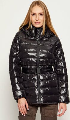 Kurtka damska Calvin Klein ze sklepu: Gomez Fashion Store w kategorii: Kurtki damskie - zdjęcie 874714-BD9-10338_CK255W000151544