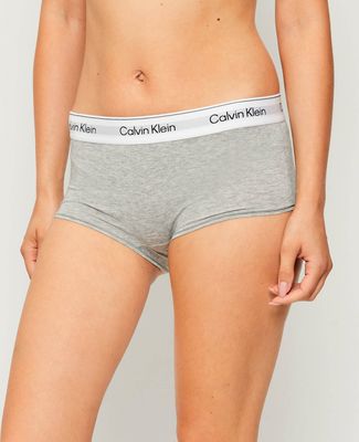 Majtki damskie z napisami Calvin Klein Underwear ze sklepu: Gomez Fashion Store w kategorii: Majtki damskie - zdjęcie 874714-BD9-10338_CU255W000046405