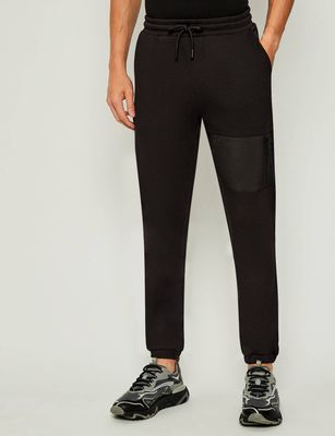 Spodnie męskie sportowe Karl Lagerfeld ze sklepu: Gomez Fashion Store w kategorii: Spodnie męskie - zdjęcie 874714-BD9-10338_KL255M000035990
