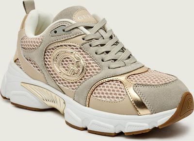 Buty sportowe damskie na wiosnę Guess ze sklepu: Gomez Fashion Store w kategorii: Buty sportowe damskie - zdjęcie 874714-BD9-10338_GU255W000277088