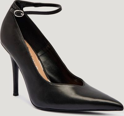 Czółenka na wiosnę Guess ze sklepu: Gomez Fashion Store w kategorii: Czółenka - zdjęcie 874714-BD9-10338_GU255W000288990
