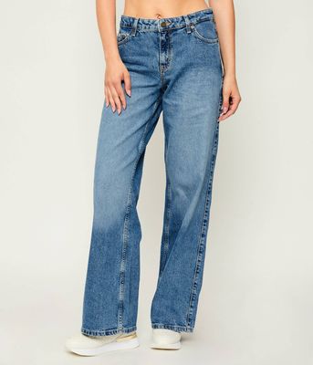 Jeansy damskie Guess Jeans ze sklepu: Gomez Fashion Store w kategorii: Jeansy damskie - zdjęcie 874714-BD9-10338_GE255W000001W90