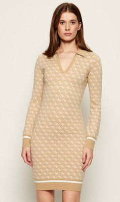 Sukienka dopasowana Guess ze sklepu: Gomez Fashion Store w kategorii: Sukienki - zdjęcie 874714-BD9-10338_GJ255W000011Z83