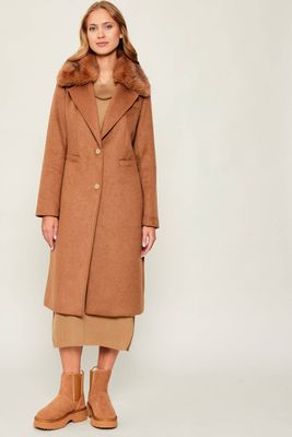 Płaszcz damski na jesień Guess ze sklepu: Gomez Fashion Store w kategorii: Płaszcze damskie - zdjęcie 874714-BD9-10338_GJ255W000025Q14