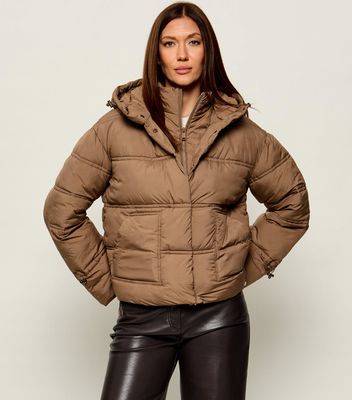 Kurtka damska Guess ze sklepu: Gomez Fashion Store w kategorii: Kurtki damskie - zdjęcie 874714-BD9-10338_GJ255W000033R13