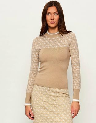 Guess - Sweter damski casualowy na zimę ze sklepu: Gomez Fashion Store w kategorii: Swetry damskie - zdjęcie 874714-BD9-10338_GJ255W000064Z83