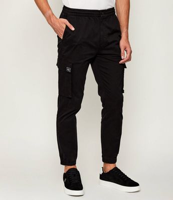 Spodnie męskie na jesień Calvin Klein Jeans ze sklepu: Gomez Fashion Store w kategorii: Spodnie męskie - zdjęcie 874714-BD9-10338_CJ255M000031C64