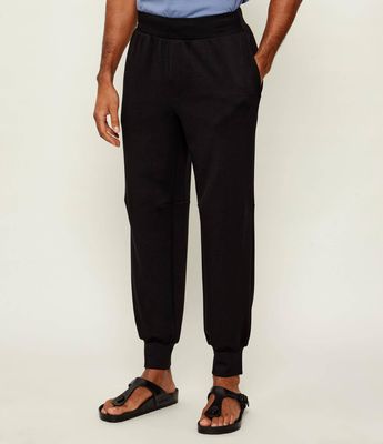 Spodnie męskie sportowe Calvin Klein Underwear ze sklepu: Gomez Fashion Store w kategorii: Spodnie męskie - zdjęcie 874714-BD9-10338_CU255M000035A55