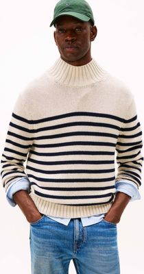 Sweter męski Tommy Hilfiger ze sklepu: Gomez Fashion Store w kategorii: Swetry męskie - zdjęcie 874714-BD9-10338_TH255M000207P73