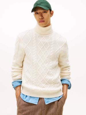 Tommy Hilfiger - Sweter męski na zimę ze sklepu: Gomez Fashion Store w kategorii: Swetry męskie - zdjęcie 874714-BD9-10338_TH255M000223L35