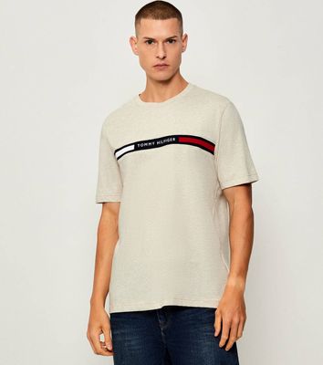 T-shirt męski na wiosnę Tommy Hilfiger ze sklepu: Gomez Fashion Store w kategorii: T-shirty męskie - zdjęcie 874714-BD9-10338_TH255M000267813