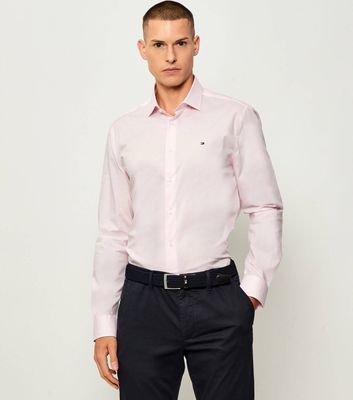 Koszula męska elegancka z klasycznym kołnierzykiem Tommy Hilfiger ze sklepu: Gomez Fashion Store w kategorii: Koszule męskie - zdjęcie 874714-BD9-10338_TH255M000270P81
