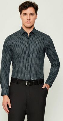 Koszula męska z klasycznym kołnierzykiem HUGO ze sklepu: Gomez Fashion Store w kategorii: Koszule męskie - zdjęcie 874714-BD9-10338_BU255M000025001