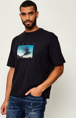 T-shirt męski HUGO ze sklepu: Gomez Fashion Store w kategorii: T-shirty męskie - zdjęcie 874714-BD9-10338_BU255M000122001