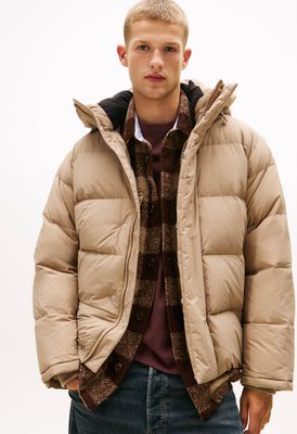 Kurtka męska na zimę Tommy Jeans ze sklepu: Gomez Fashion Store w kategorii: Kurtki męskie - zdjęcie 874714-BD9-10338_TM255M000105G24