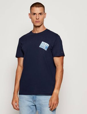 T-shirt męski młodzieżowy Tommy Jeans ze sklepu: Gomez Fashion Store w kategorii: T-shirty męskie - zdjęcie 874714-BD9-10338_TM255M000112072