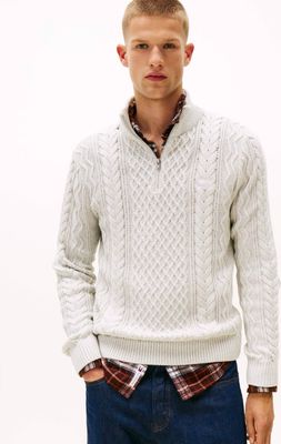 Tommy Jeans - Sweter męski ze sklepu: Gomez Fashion Store w kategorii: Swetry męskie - zdjęcie 874714-BD9-10338_TM255M000123F12