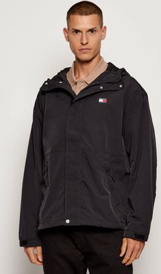 Kurtka męska sportowa Tommy Jeans ze sklepu: Gomez Fashion Store w kategorii: Kurtki męskie - zdjęcie 874714-BD9-10338_TM255M000137D44