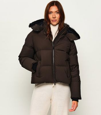 Kurtka damska na jesień Moose Knuckles ze sklepu: Gomez Fashion Store w kategorii: Kurtki damskie - zdjęcie 874714-BD9-10338_MN254W000002955