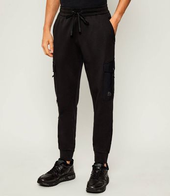 Moose Knuckles - Spodnie męskie w sportowym stylu ze sklepu: Gomez Fashion Store w kategorii: Spodnie męskie - zdjęcie 874714-BD9-10338_MN254M000006392