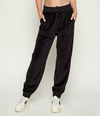 EA7 - Spodnie damskie jesienne ze sklepu: Gomez Fashion Store w kategorii: Spodnie damskie - zdjęcie 874714-BD9-10338_E7255W000018C51