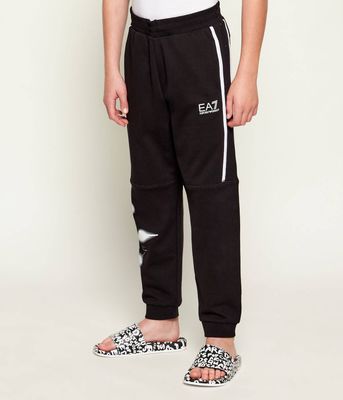 Spodnie chłopięce na jesień EA7 ze sklepu: Gomez Fashion Store w kategorii: Spodnie chłopięce