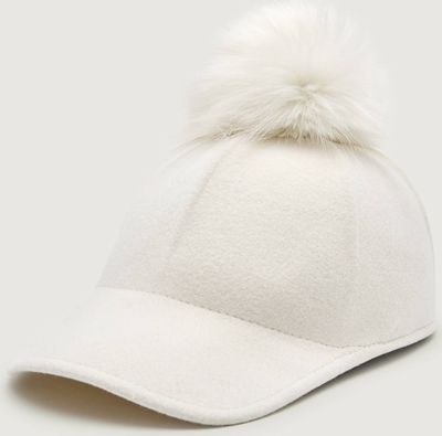 Czapka zimowa damska Marc Cain ze sklepu: Gomez Fashion Store w kategorii: Czapki zimowe damskie - zdjęcie 874714-BD9-10338_CR255W000061110