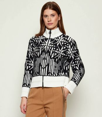Sweter damski na zimę Marc Cain ze sklepu: Gomez Fashion Store w kategorii: Swetry damskie - zdjęcie 874714-BD9-10338_CR255W000094910