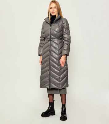 Kurtka damska casual Liu Jo ze sklepu: Gomez Fashion Store w kategorii: Kurtki damskie - zdjęcie 874714-BD9-10338_LJ255W000054080
