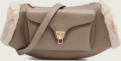 Listonoszka elegancka Coccinelle ze sklepu: Gomez Fashion Store w kategorii: Listonoszki - zdjęcie 874714-BD9-10338_CL255W000019939