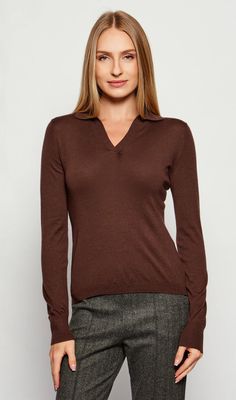 Sweter damski casualowy Weekend MaxMara ze sklepu: Gomez Fashion Store w kategorii: Swetry damskie - zdjęcie 874714-BD9-10338_MW255W000025005